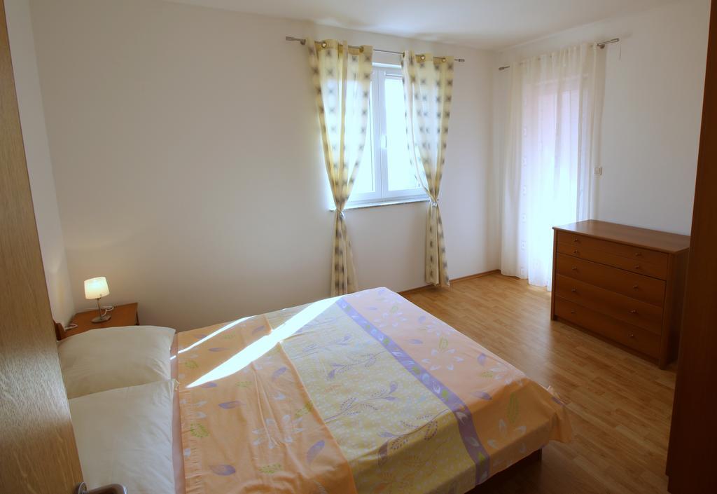 Apartment Luzia Banjole Extérieur photo